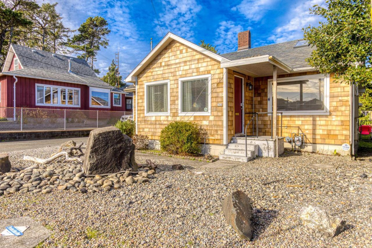 On The Rocks Villa Seaside Exterior foto
